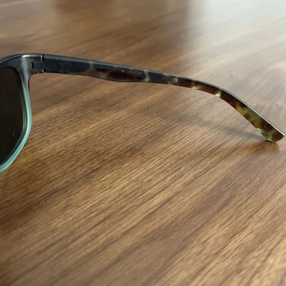 Tifosi  Sunglasses Rectangular Brown and Turquoise with Case Used